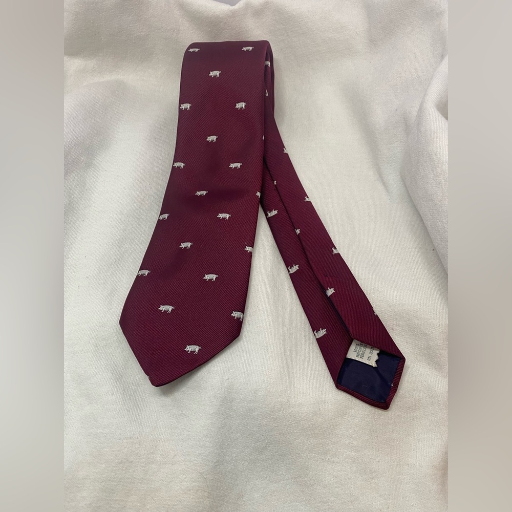 Hog Wild…Elegant Burgundy Tie with White Hog Accents